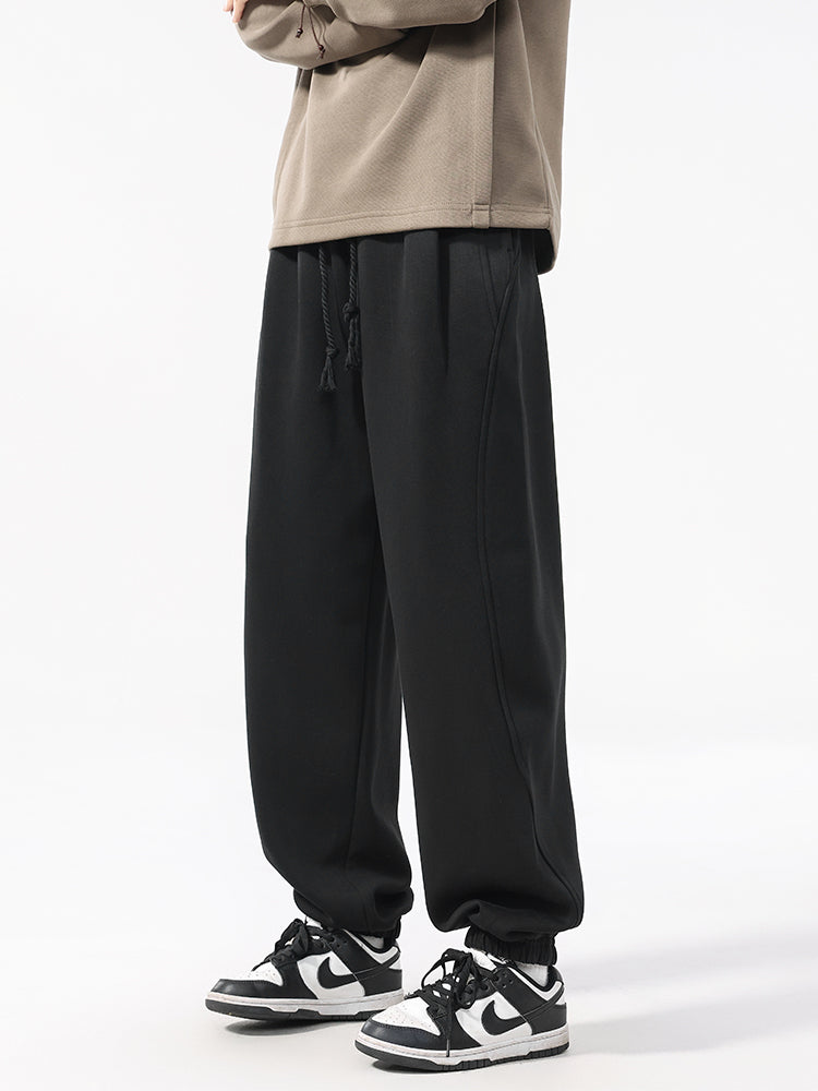 Men’s Multi-Pocket Utility Joggers | Structured, Tapered Fit