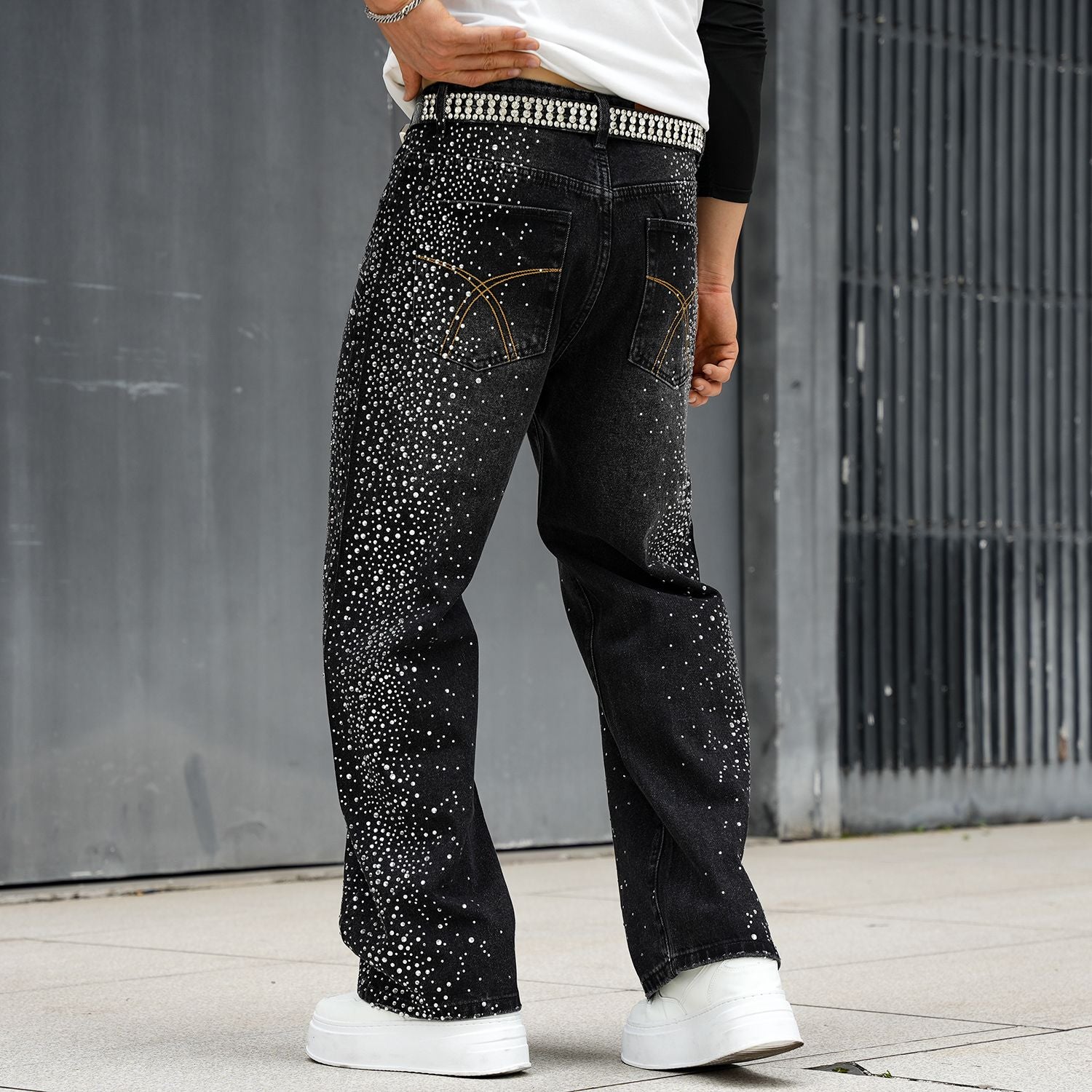 Men’s Loose Rhinestone Denim Pants | Crystal Detail Wide-Leg Look